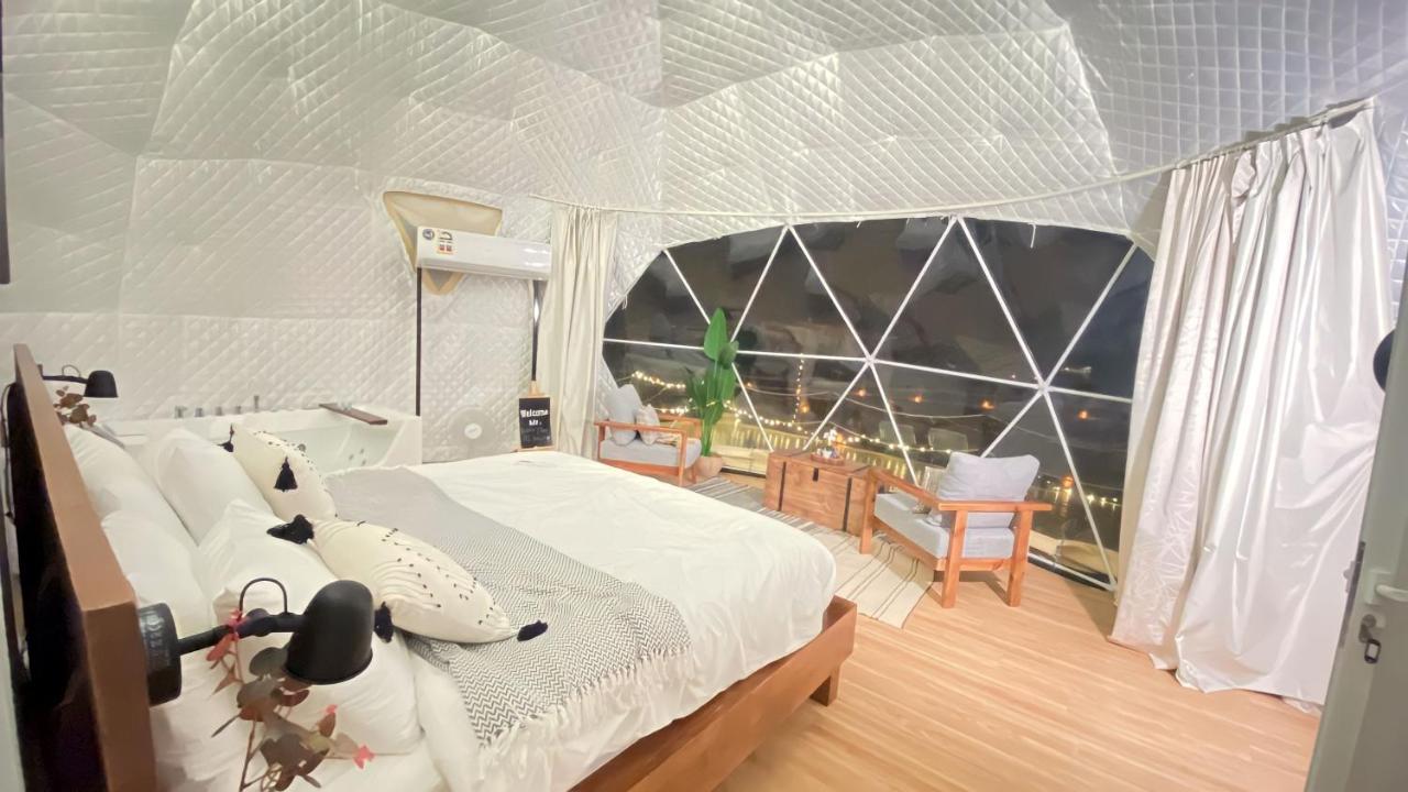 Wadi Rum Stargazing Camp מראה חיצוני תמונה