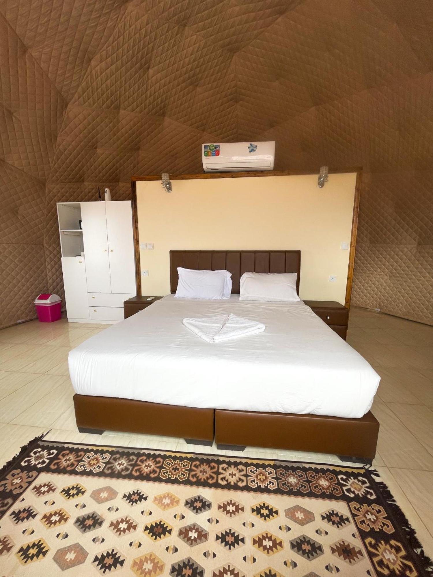 Wadi Rum Stargazing Camp מראה חיצוני תמונה